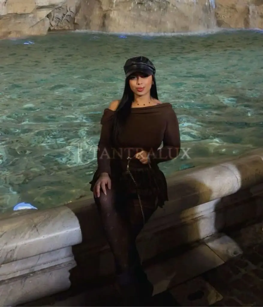 3533493272 Novita Valentina Lux Experience 488