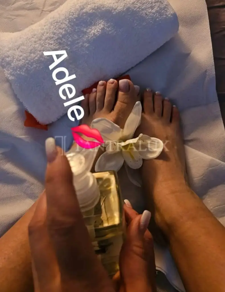 3926977789  🍒Adele😜💋 Lux Experience 495