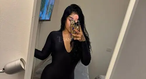 3533052802 Valentina Lux Experience 641