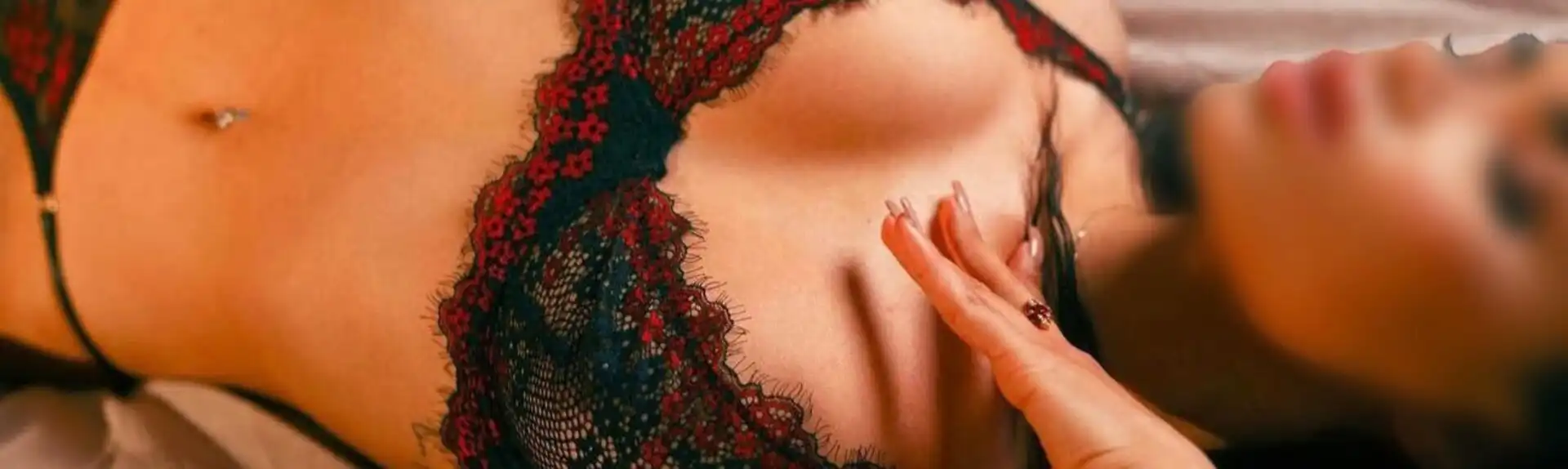 Banner 3888254307 Irene 40532