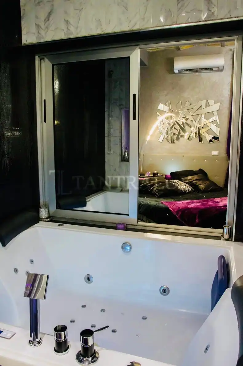 Storia LUDOVICA HOT TANTRA 15041