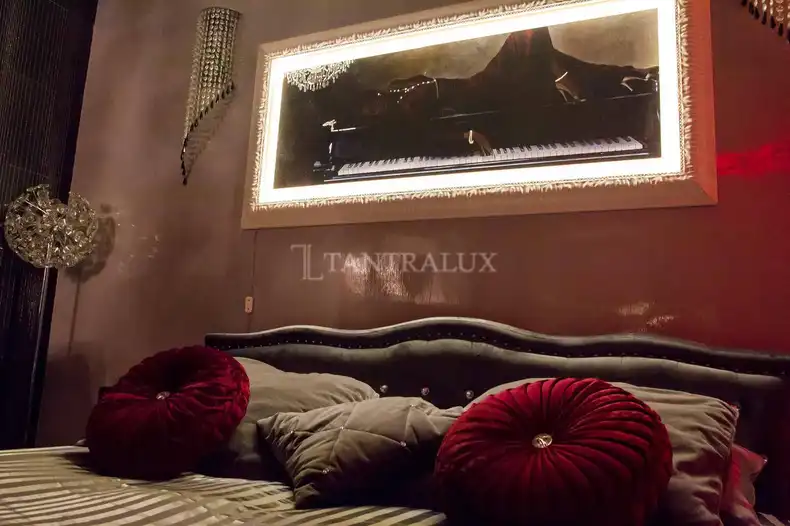 Storia Ludovica hot massage 15176