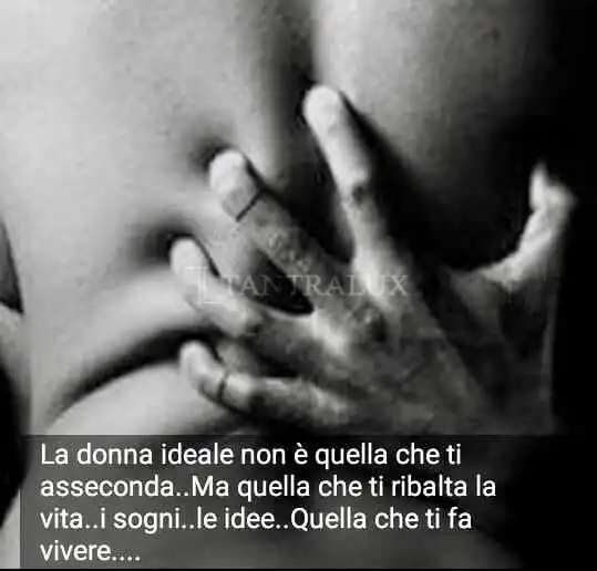 Storia Carezze & TANTRA al BUIO 15789