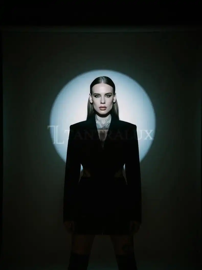 Storia Miss Vivvien 17151