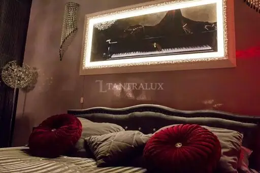 Storia LUDOVICA HOT TANTRA/NURU 17970