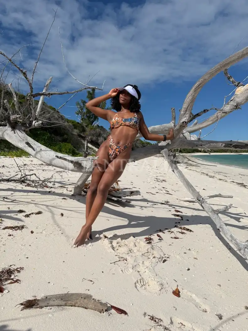 Storia Dea Naomi Black Tantra 19051
