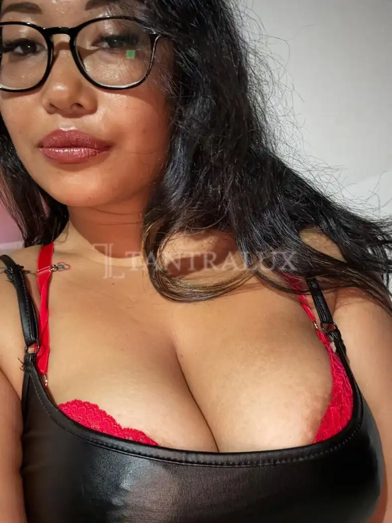 Storia Tantra Milkingtable 19501