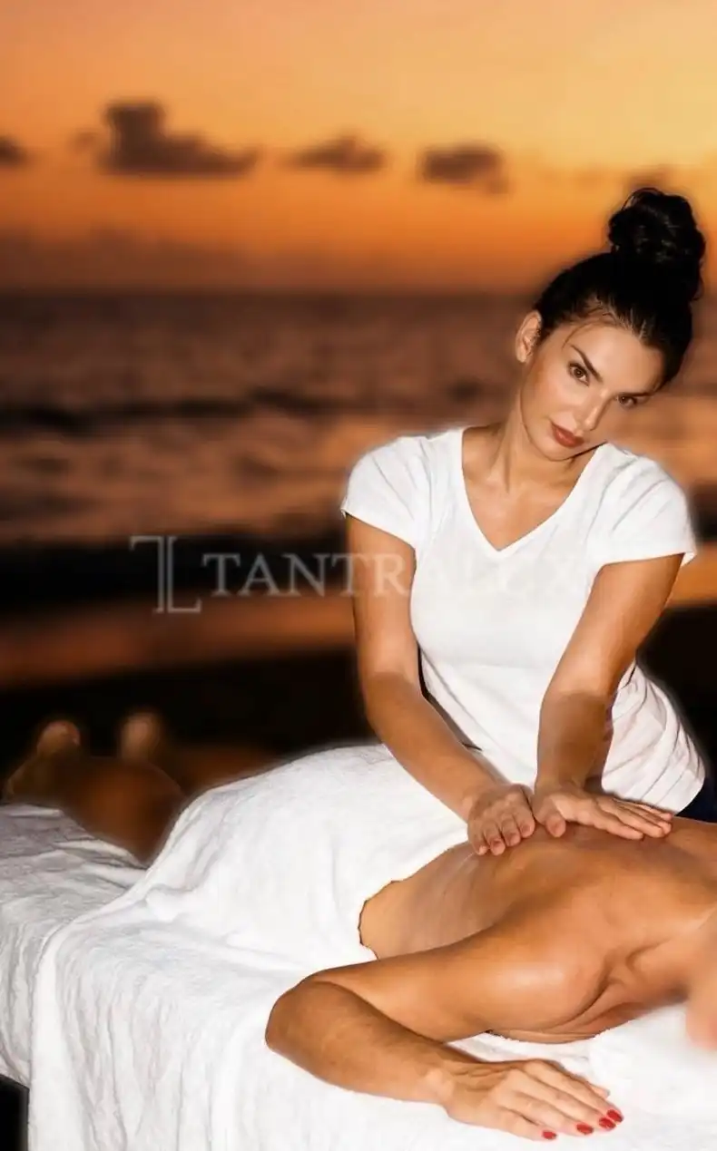 Storia LUDOVICA HOT TANTRA/NURU 20508