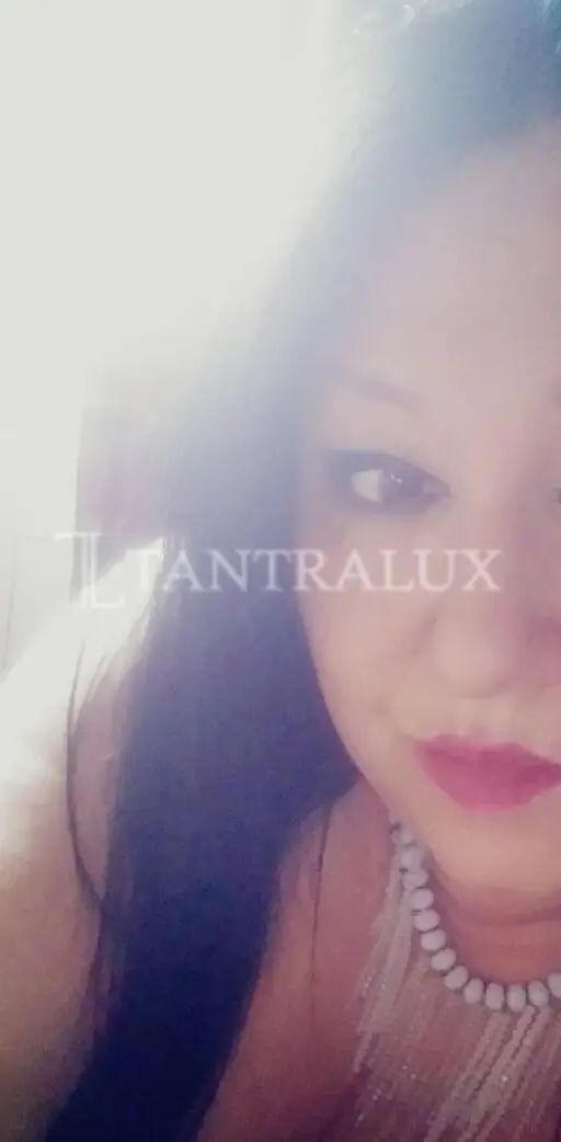 3711983280 Valentina 102192