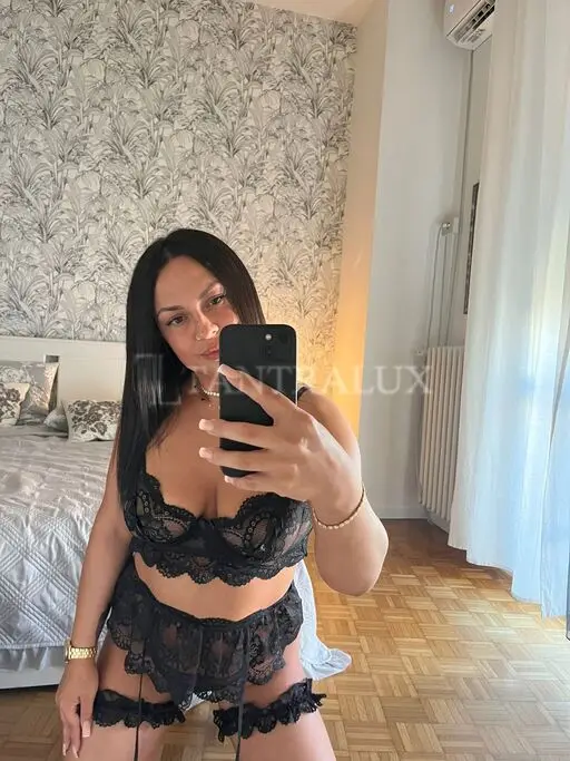 3508116878 Ella 107050