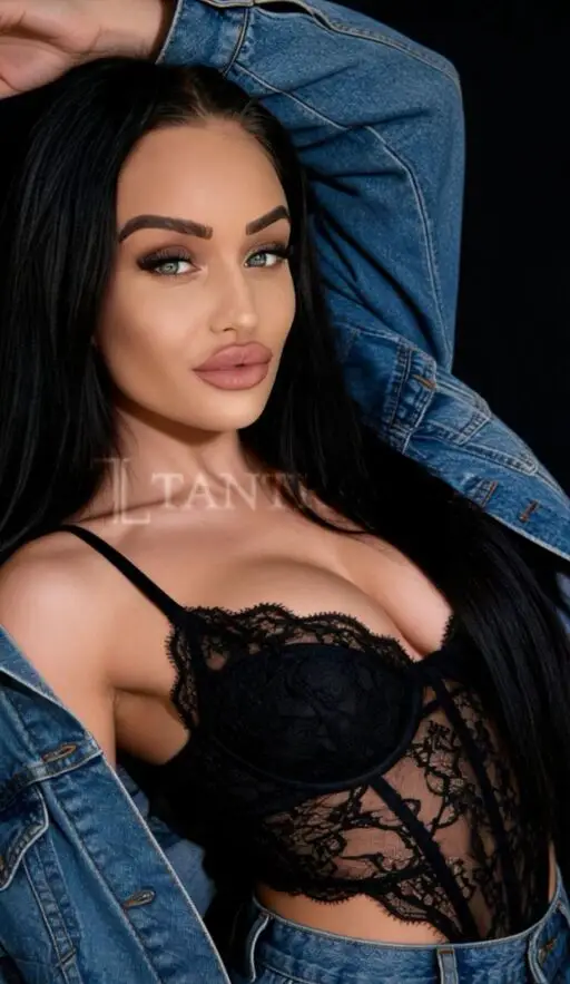 Jasmine - 3298754110