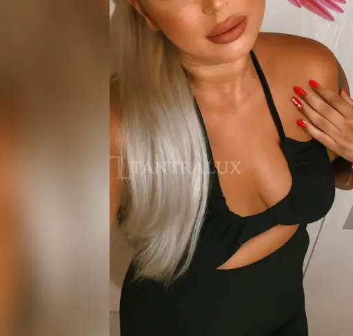 3756157084 Angelica italiana  1178