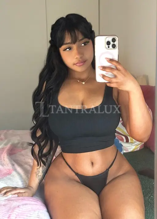 3519365648 Kamila 111827
