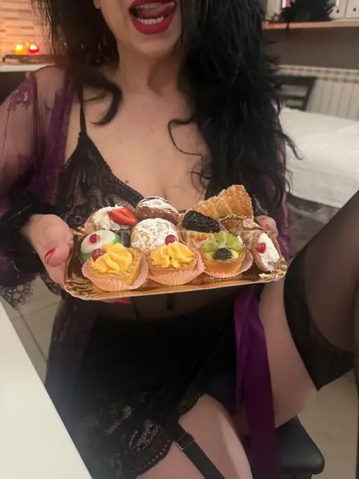 3791848820 Debora 111880