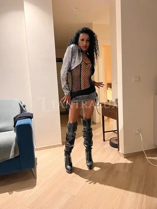 3348958235 Valentina 114693