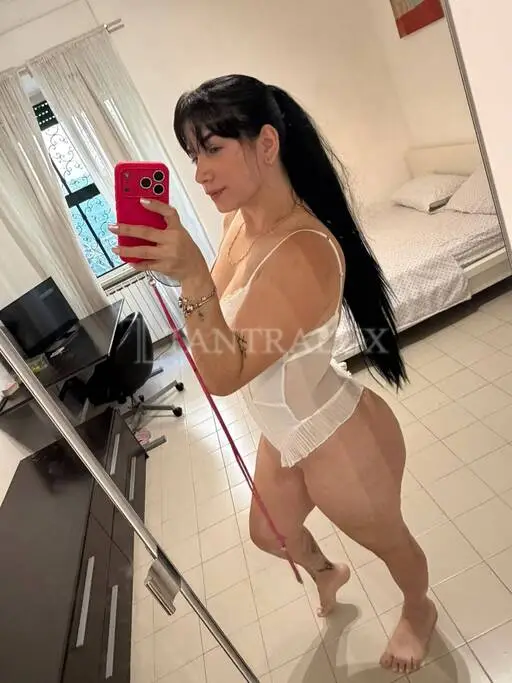 3532180594 Camila 120252