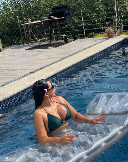 3807546967 Massaggiatrice sensuale  124752