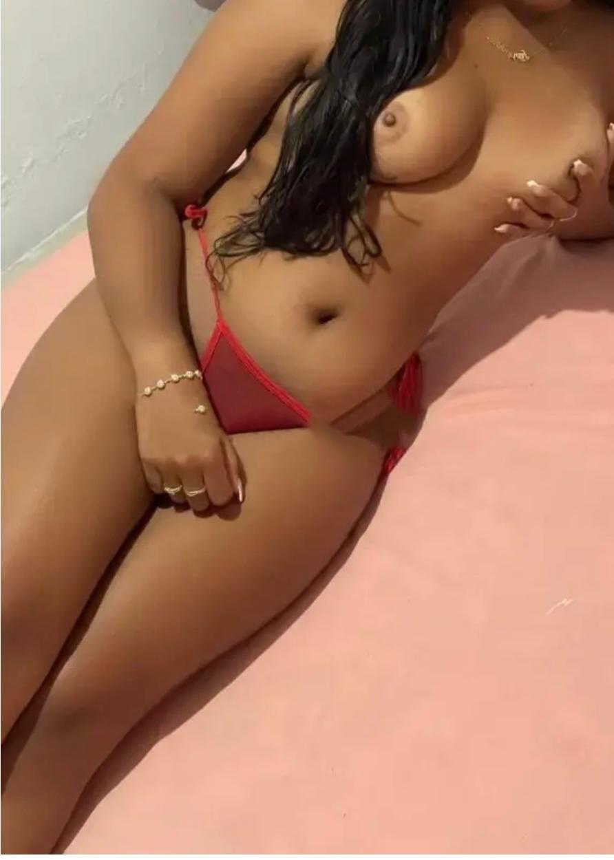 Massaggi Viareggio, annunci di massaggi erotici a Viareggio