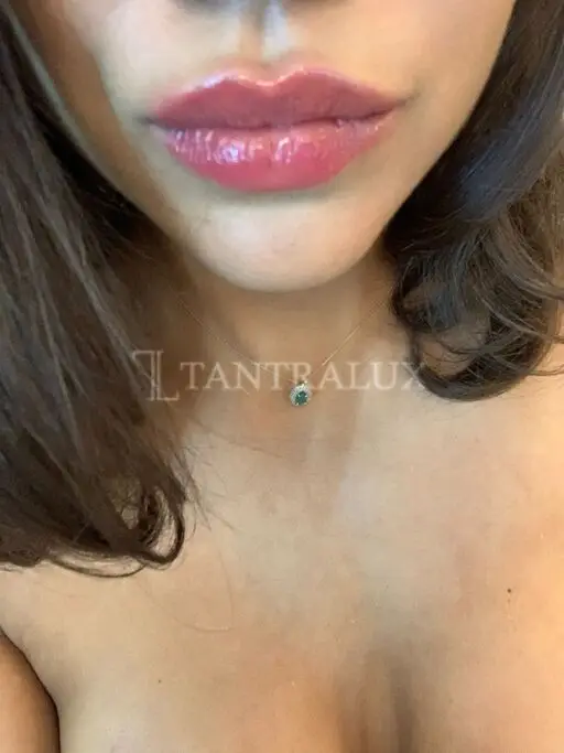 3444694735 Gabriella 71992