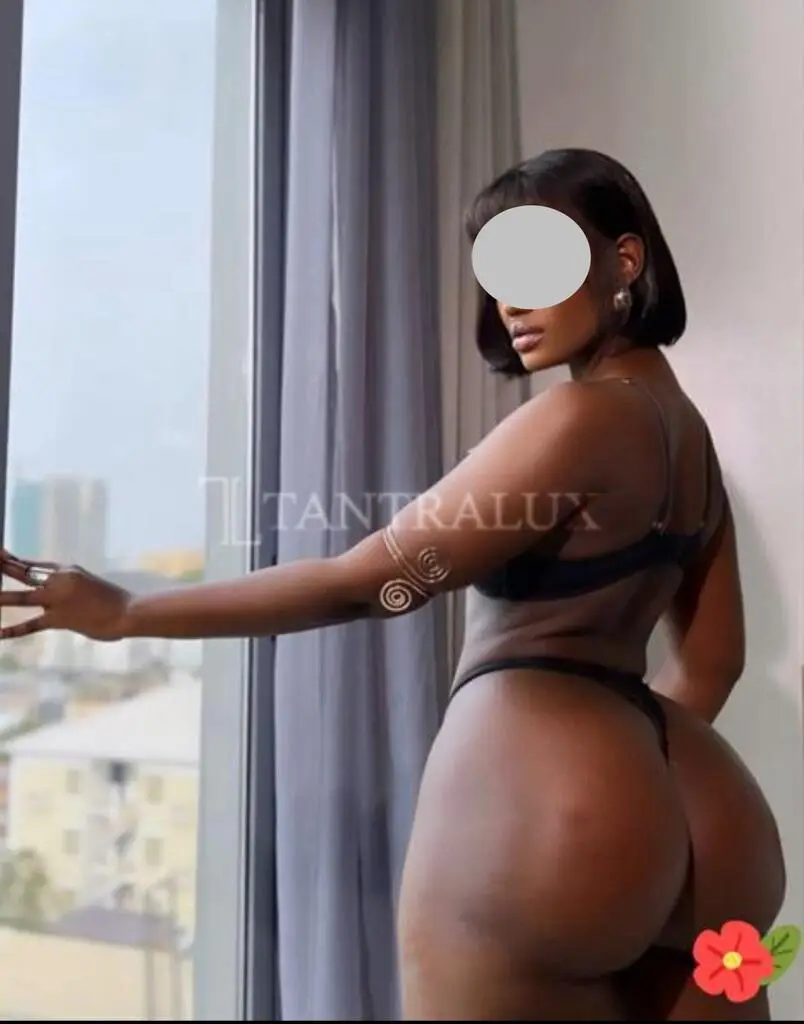 3883727640 | Recensioni Jessica | Tantralux