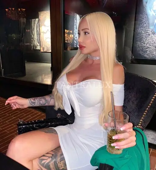 3808692611 Sofia Italiana 74068