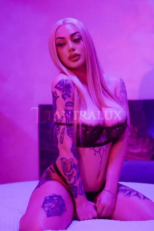 3808692611 Sofia Italiana 74073