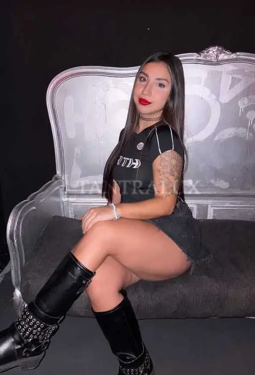 3512735217 Julia 74769