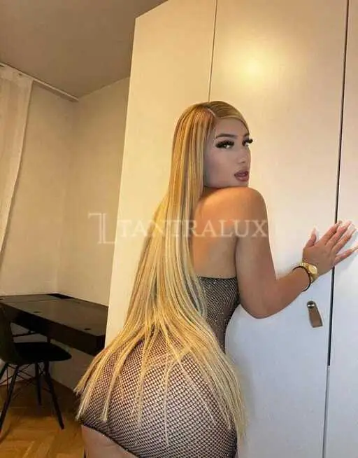 3312165883 Natasha 74782