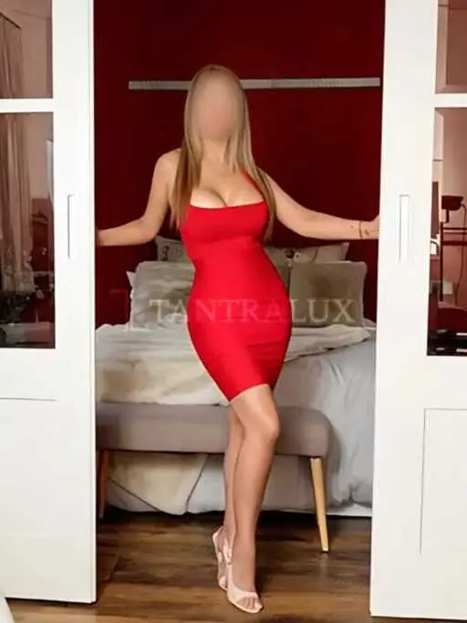3886381147 Chiara 75253