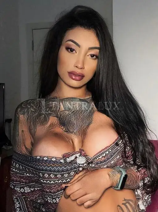 Sara Italian Lady - 3758484195