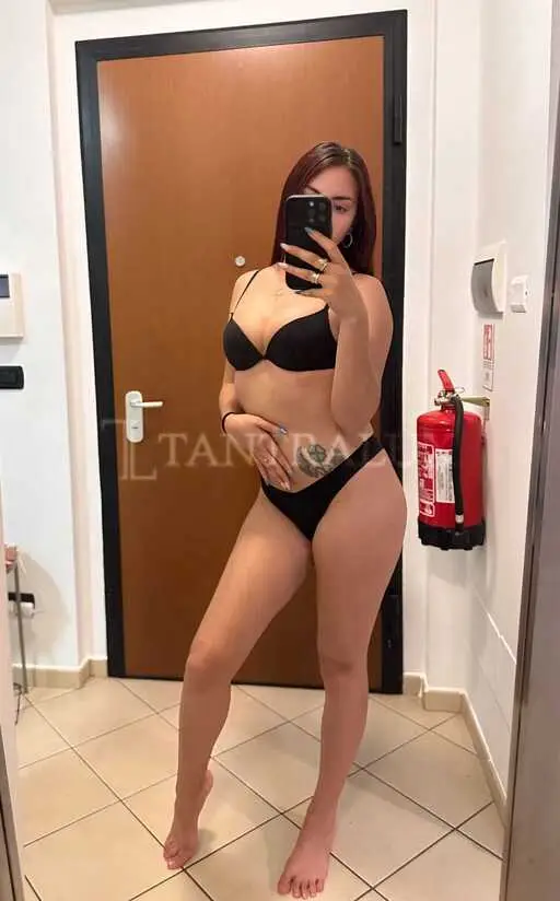 3508617352 Laura 76035