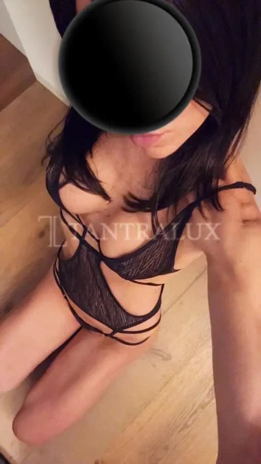 3759090246 Luna 76093