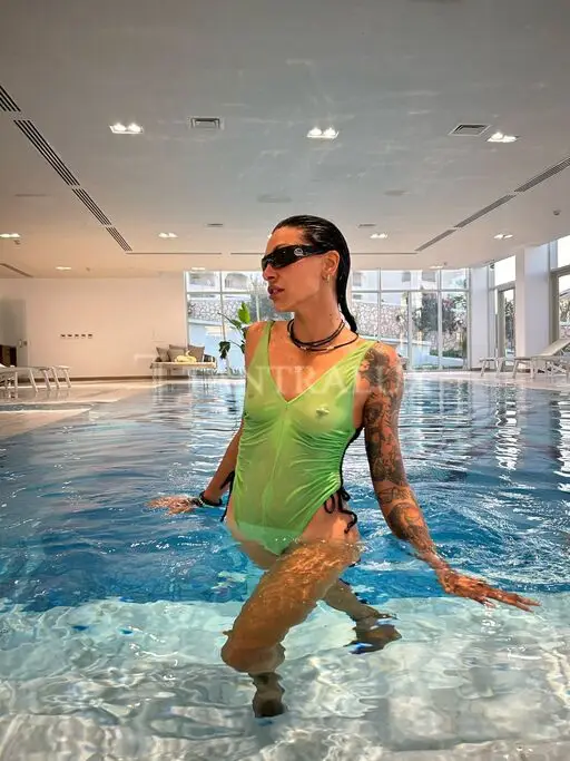 3295615686 Alexx 78108