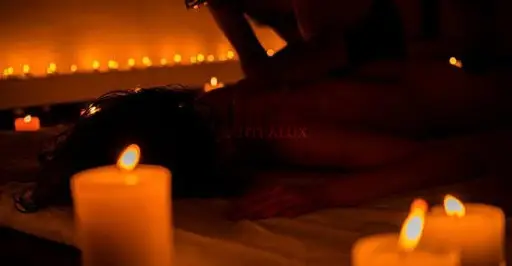 393447815974 Carezze & TANTRA al BUIO 79191