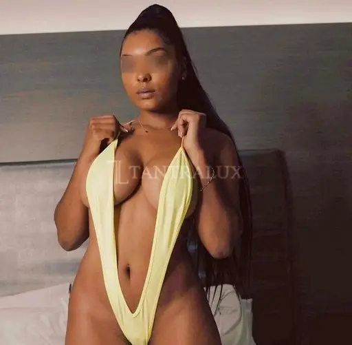 3509793069 Melody Coccole Col Seno 79564