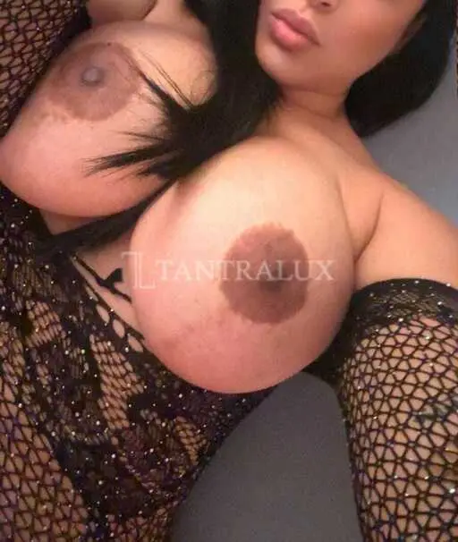 3715835273 Sara 79697