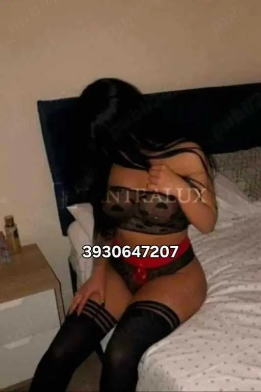 3930647207 Silvia 80574