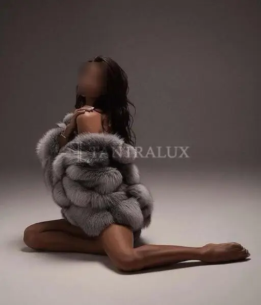 3932019994 Gabriela 81996