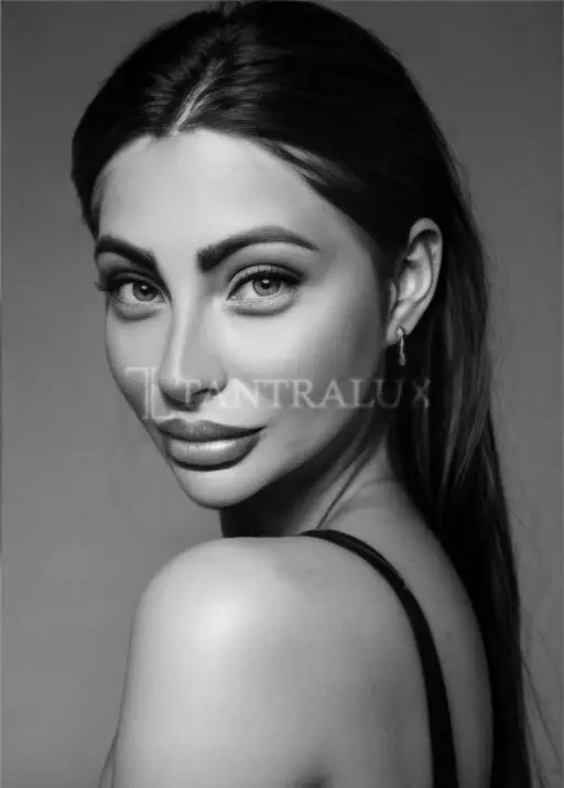 3279076351 Masha 82689