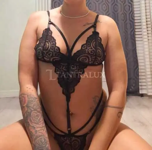 3343387273 Christina 83531