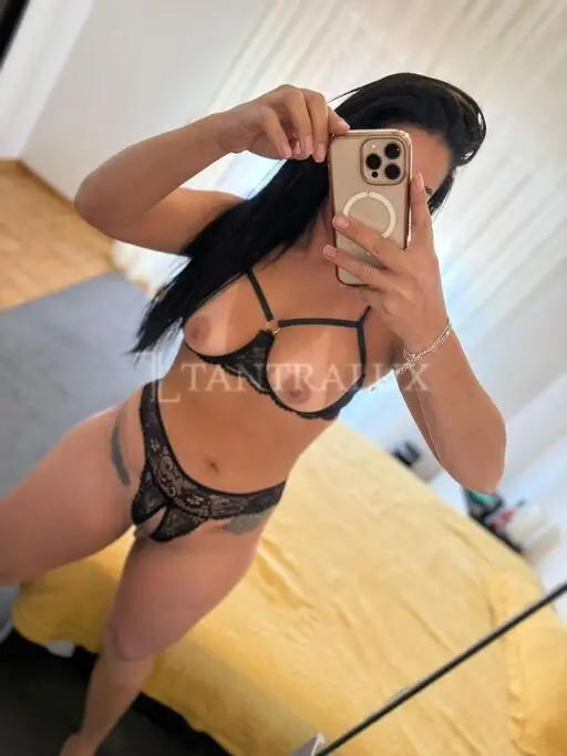 3445585313 Letícia Prado  85467