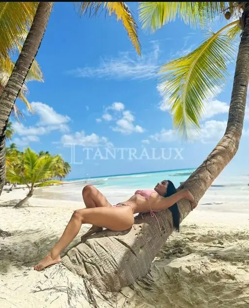 3938153445 Adriana 85968