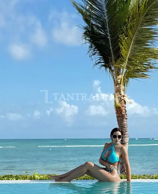 3938153445 Adriana 85970