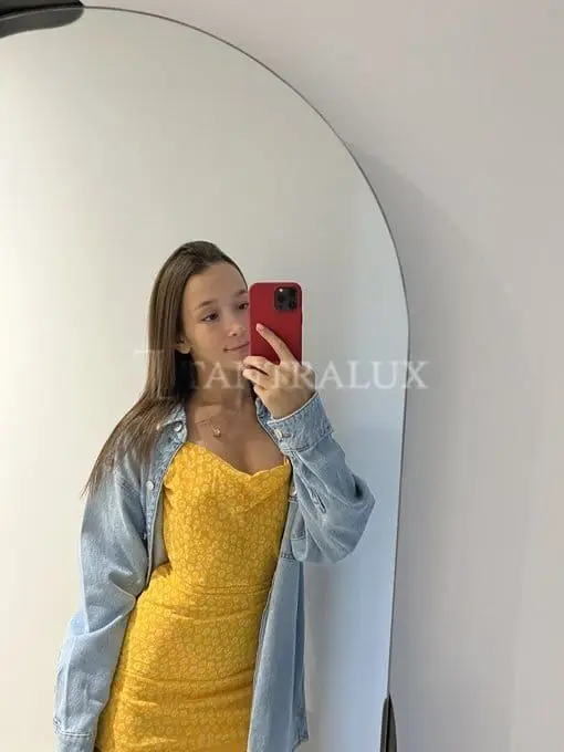 3505756701 Valérie 98966