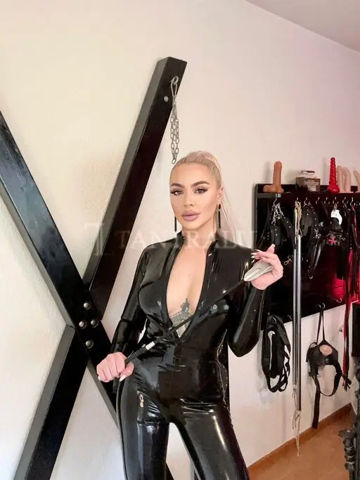 3533424369 Angie 99837